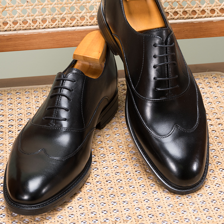 Minimalist Brogue Oxford Shoes OLH015BK