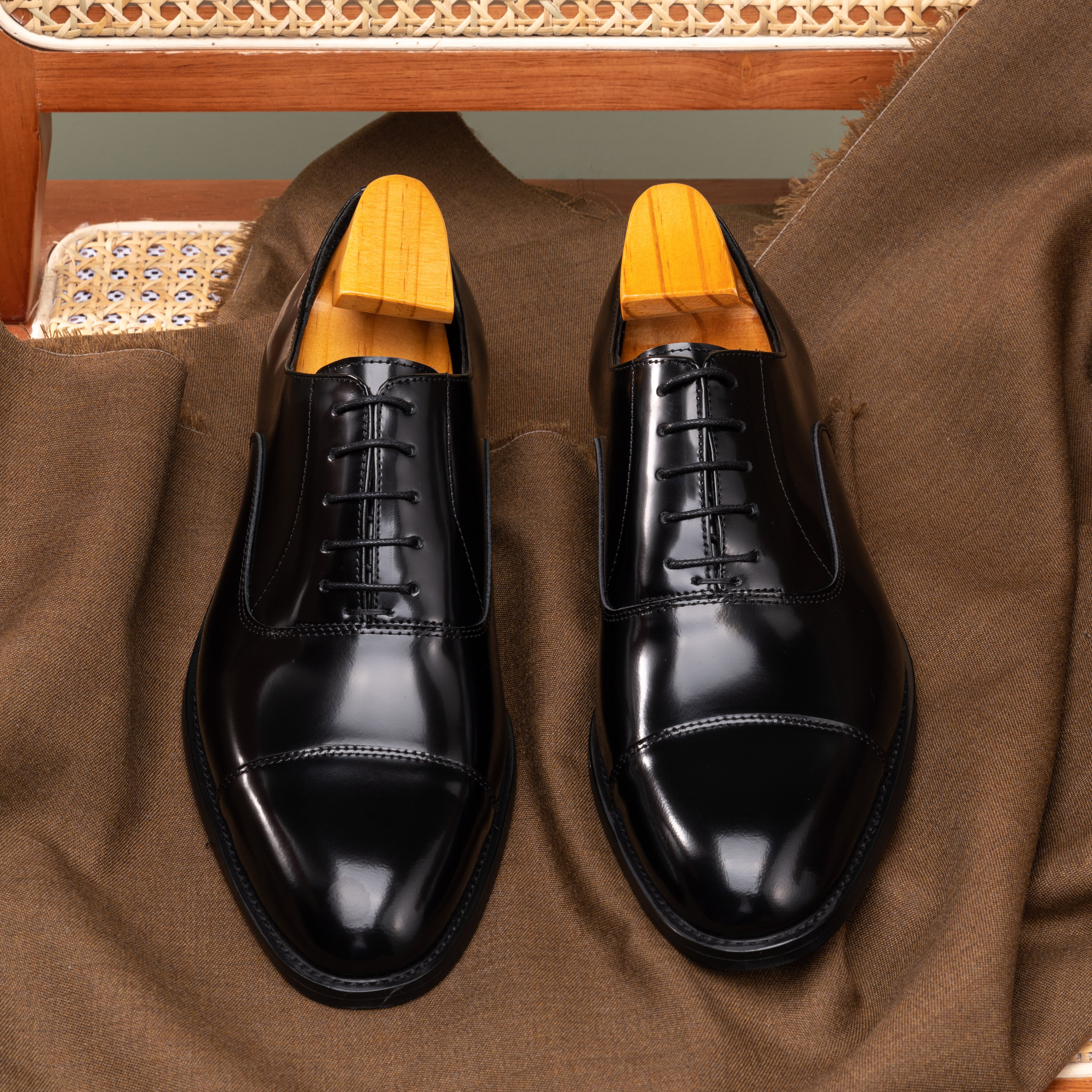 Triple Joint Oxford Shoes OLH004BK