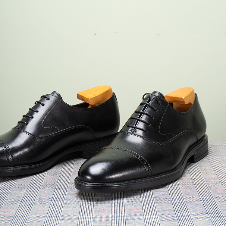 Quarter Brogue Oxfords OLDL24BK