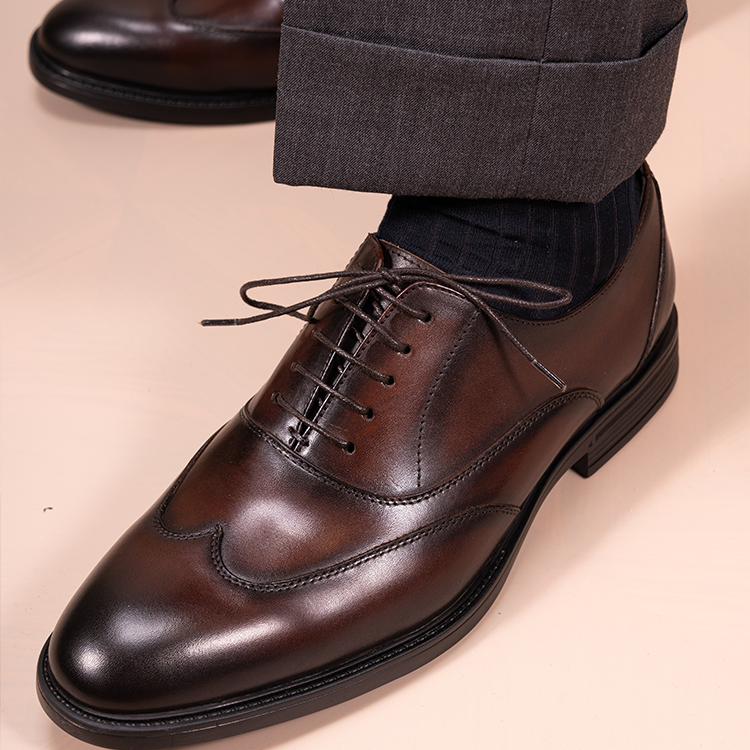 Minimalist Brogue Oxford Shoes OLH015CF